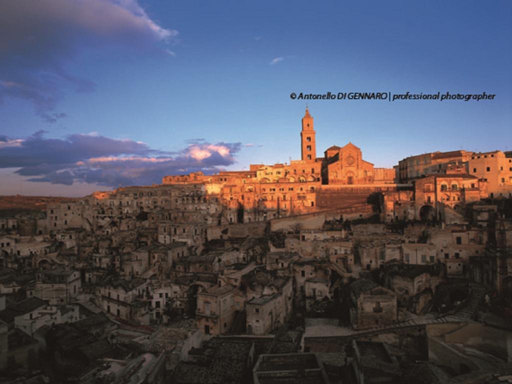 Labanca'S La Perla Dei Sassi Apartment Matera Cameră foto